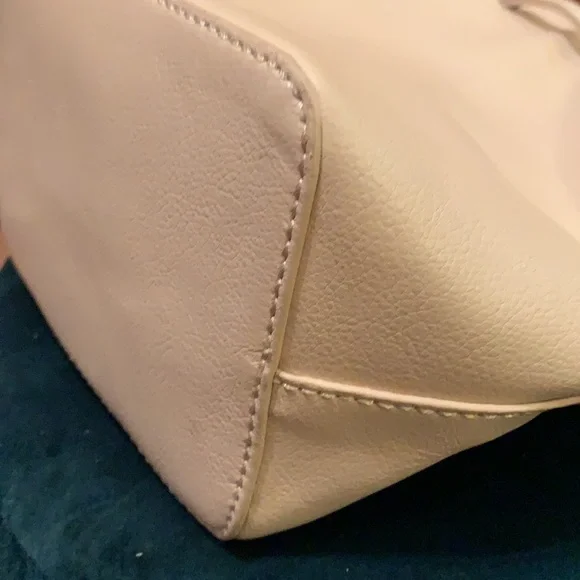 J Crew bucket crossbody - Picture 5 of 10